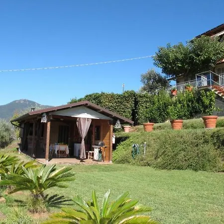 Sleeps 6 Pool Wifi