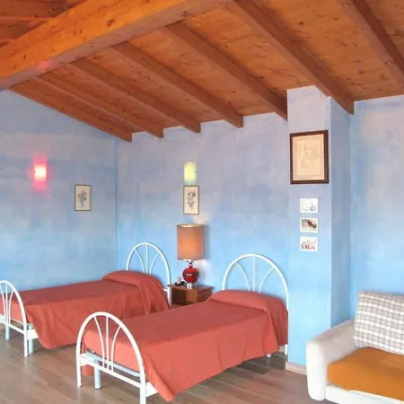 Tatil Evi Sleeps 6 Pool Wifi
